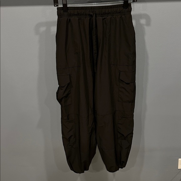 Albion Women's Jetsetter Jogger Sz (S) Cargo Pants Black Light Travel Petite - Picture 2 of 6